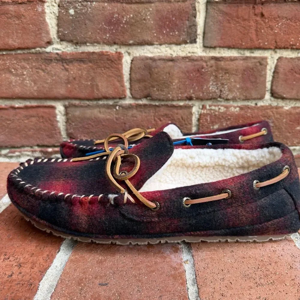 Sperry these slippers